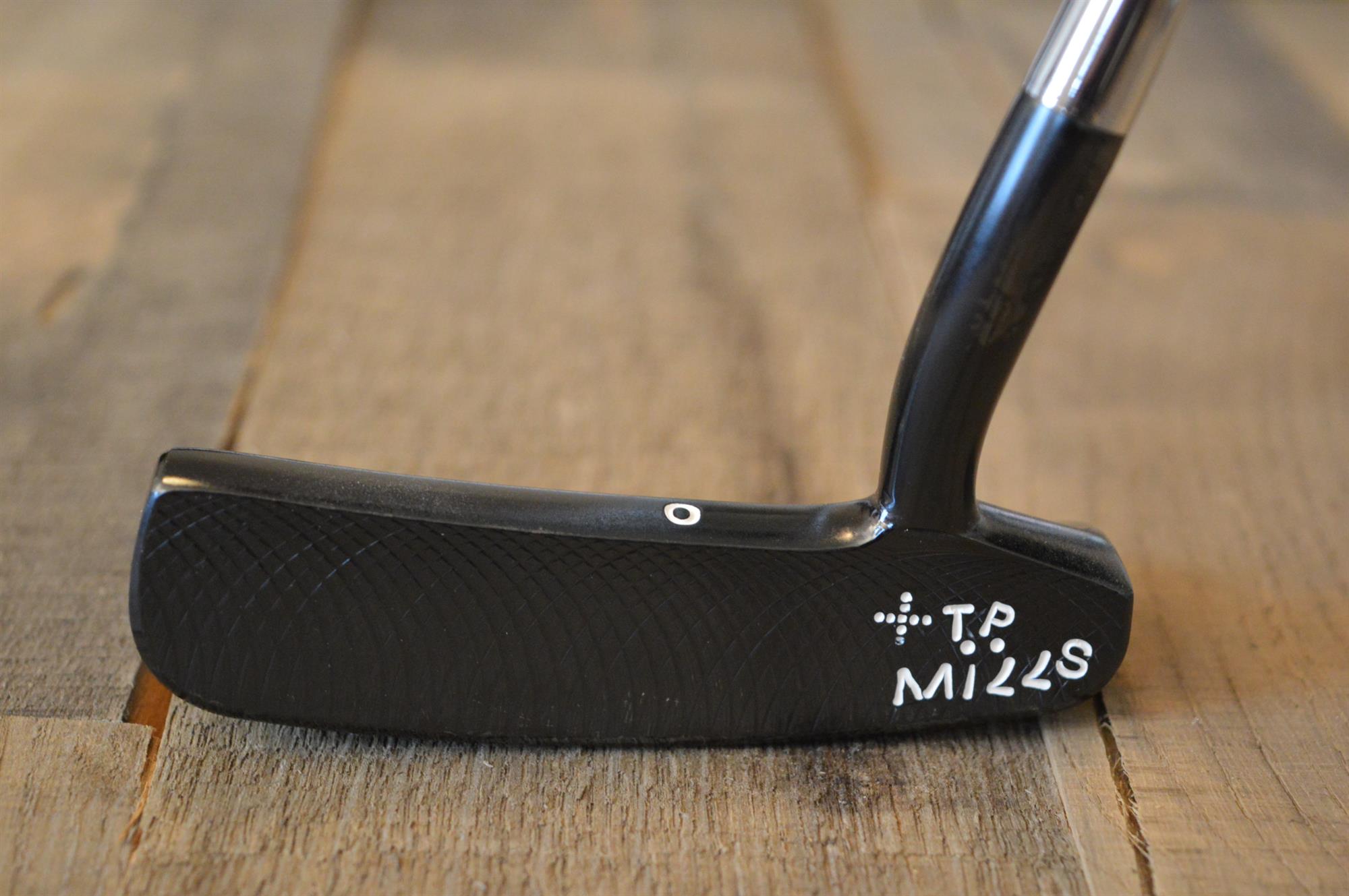 T.P.Mills Co. The Fleetwood Golf Putter Flow Neck PGA Model 2020